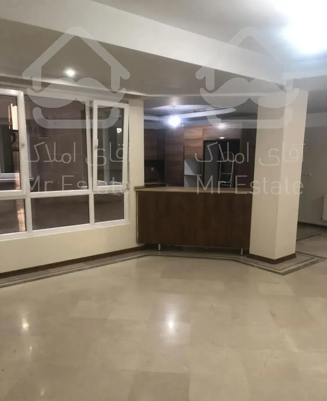 ۱۳۰متر پاسداران برج برند/مشاعات/نوساز/۳خ/۲پ