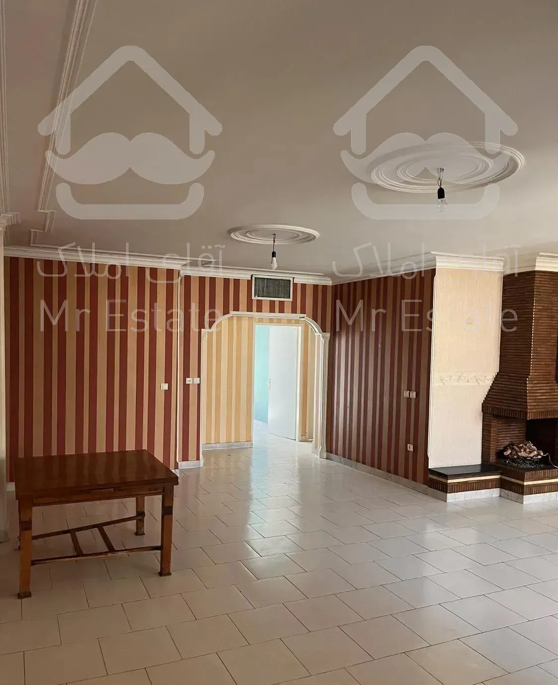 ۱۲۵ متر آپارتمان مسکونی