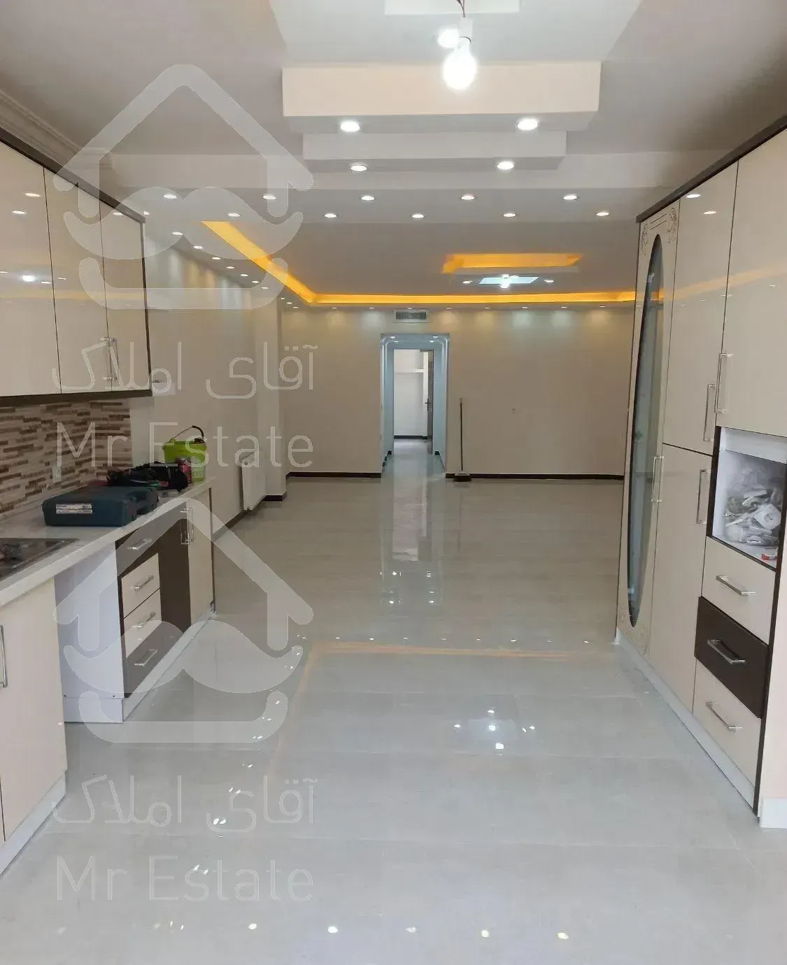 ۱۰۷ متر دو خوابه بر آلاله شرقی