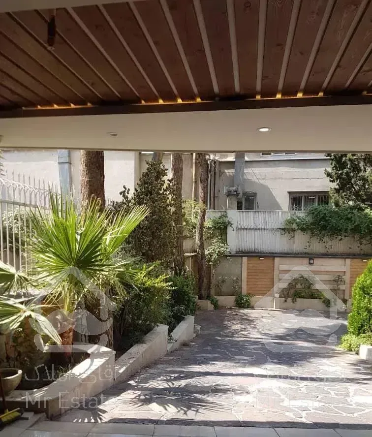 ۱۴۱متر ۳خواب لابی مبله مستر  تخلیه قابل تبدیل