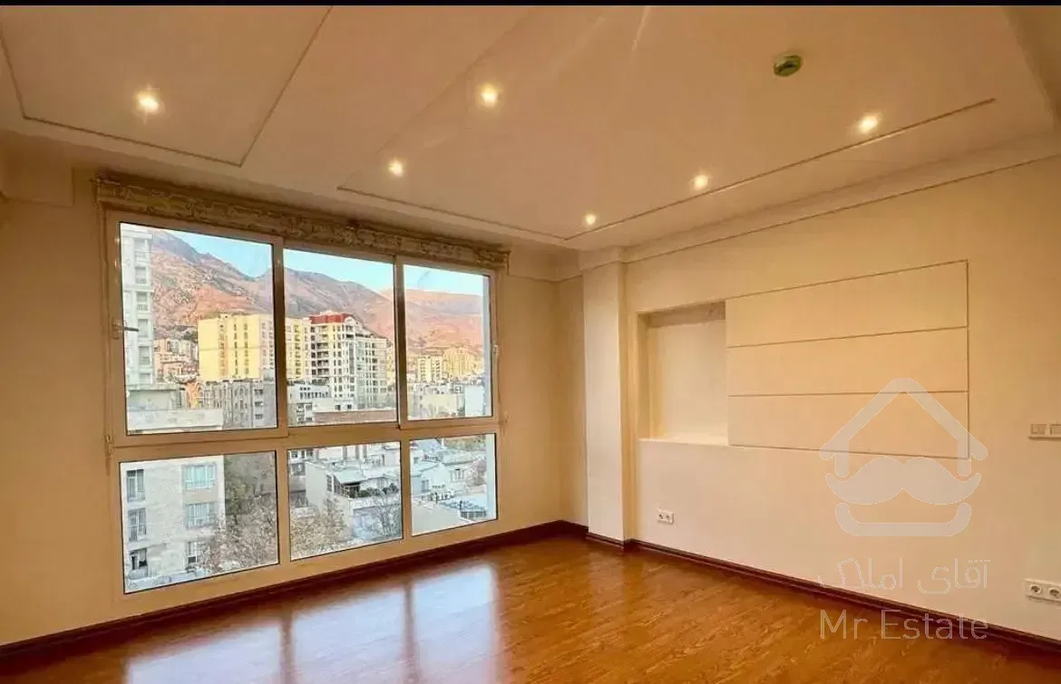 ۸۶ متر ۲ خواب / مشاعات دار / کامرانیه شمالی