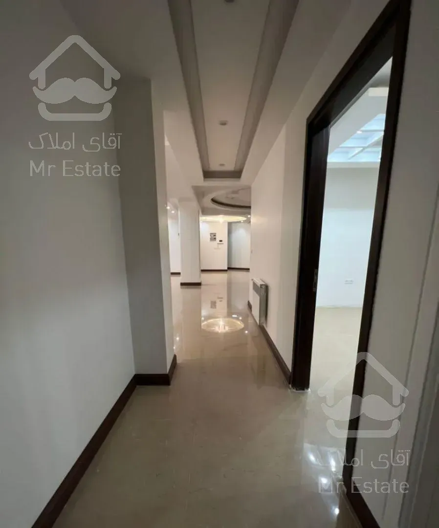 آپارتمان ظفر ۱۸۲ متر کلید نخورده تک‌ واحد