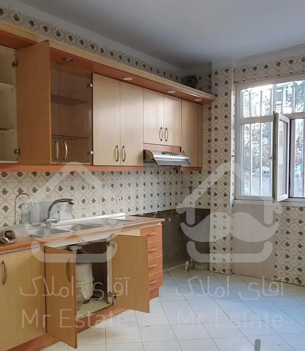 دکوراسیون و بازسازی ساختمان