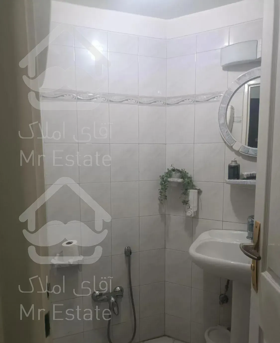 ازگل تاپ لوکیشن ۸۶متر ۲خواب