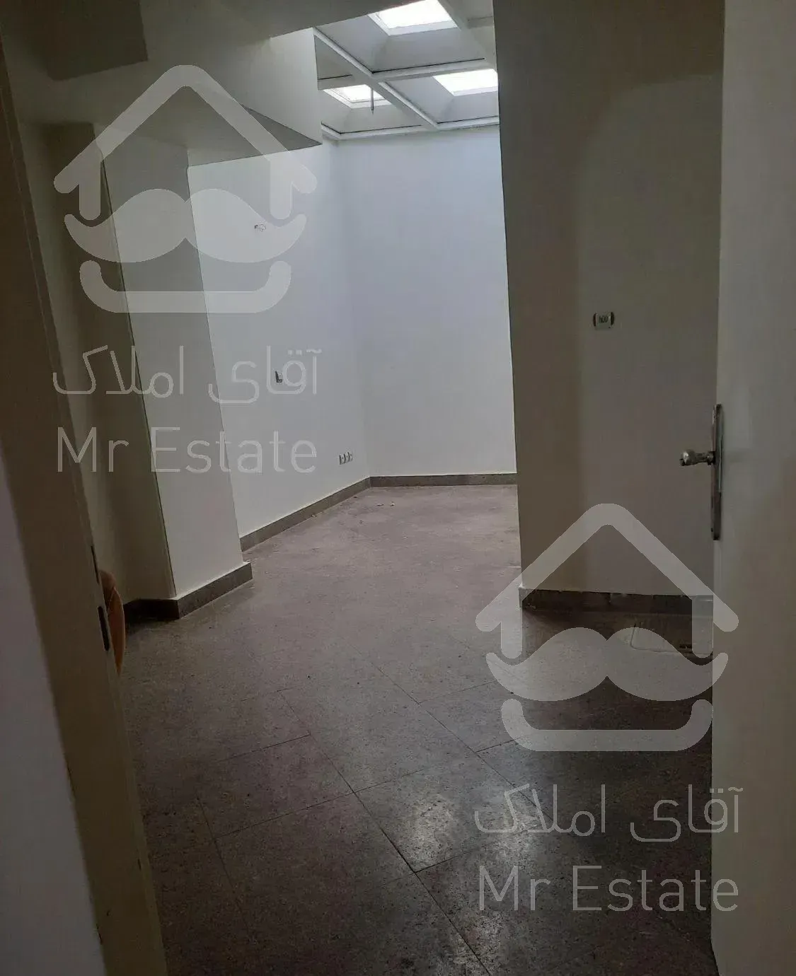 آپارتمان ۵۷متریک خوابه موقعیت اداری واقع درهمکف