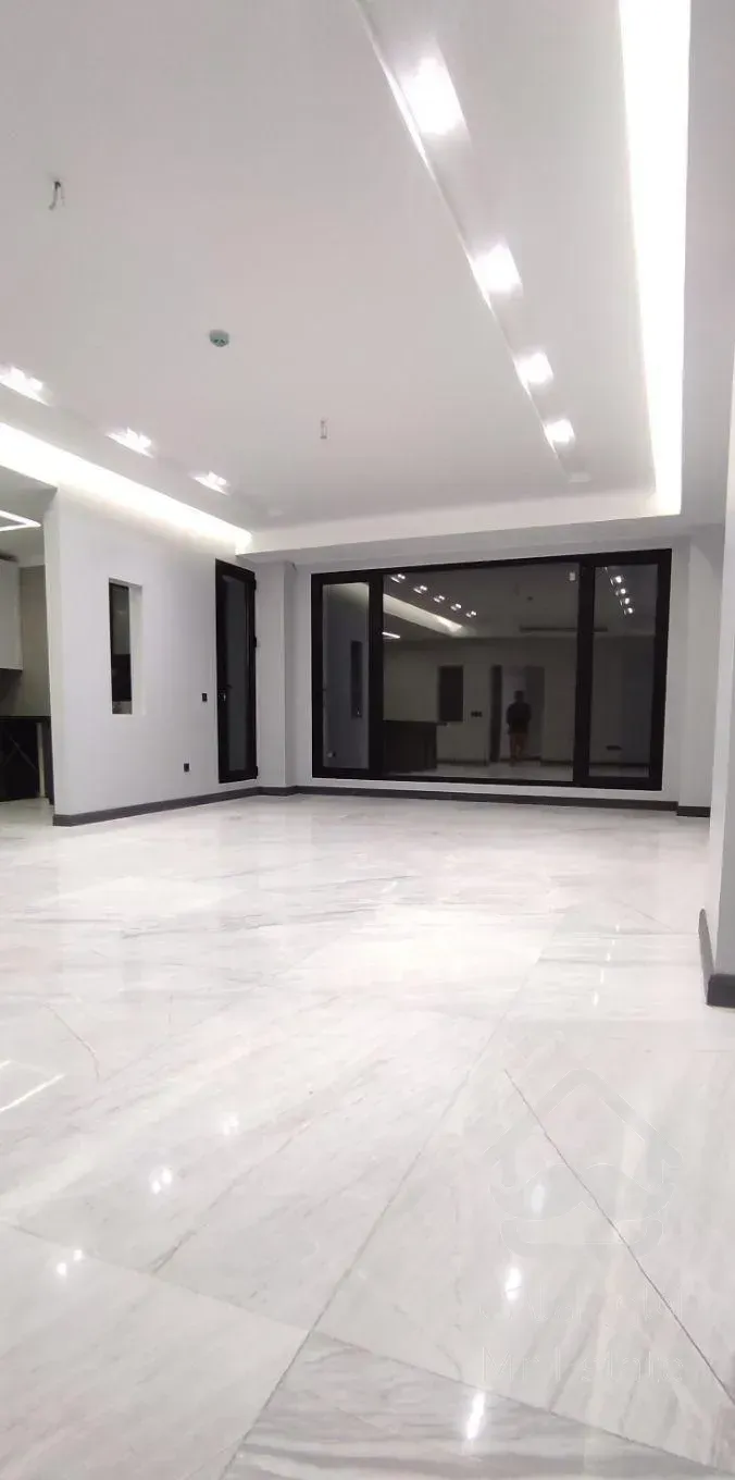 ۱۳۰ متر نوساز شهرک نفت منطقه یک اقدسیه