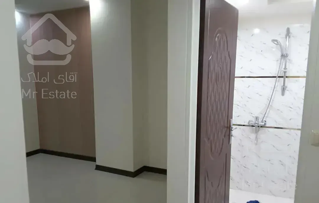 آپارتمان ۳ خواب از دو طرف نور گیر