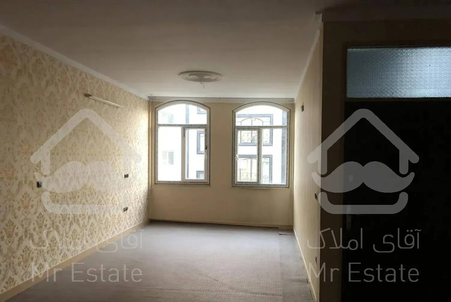 ٩٠ متر تکخواب