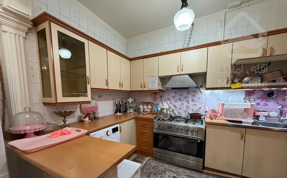 ۶۶ متر ۲خواب/ طبقه‌اول/ تک‌واحدی