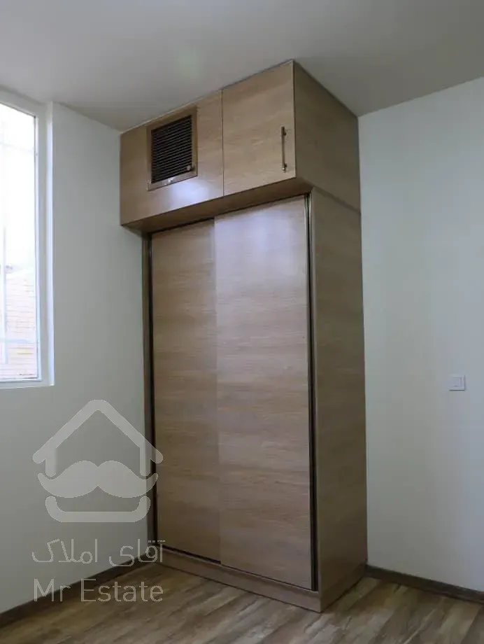 64 متری ، 2 خوابه ، همکف ، تک واحدی ، حیاط دار