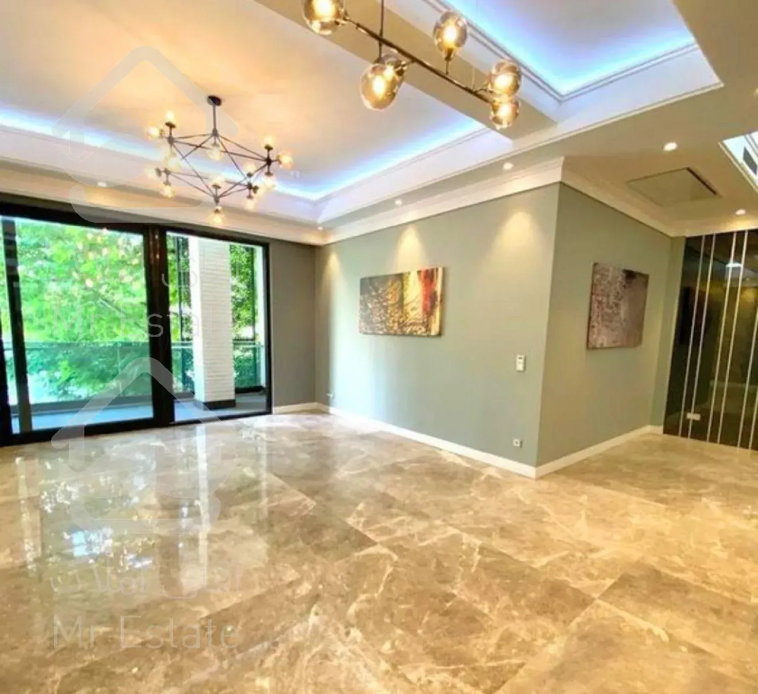 فرشته ١٠٠ متر نوساز (٢ جای پارک)