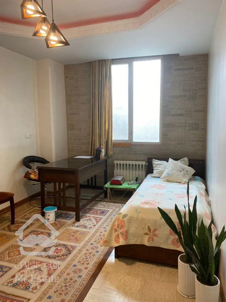 آپارتمان ۱۱۳ متری دو خواب امکانات عالی سال ساخت ۱۳۹۷