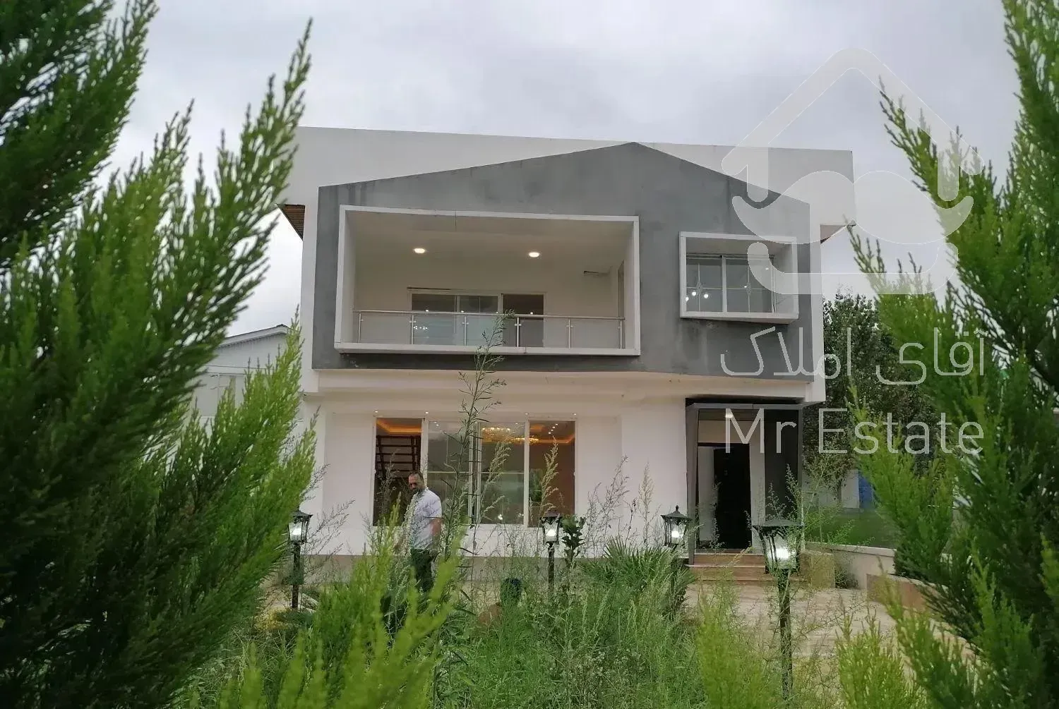 300متری سه خواب /نور