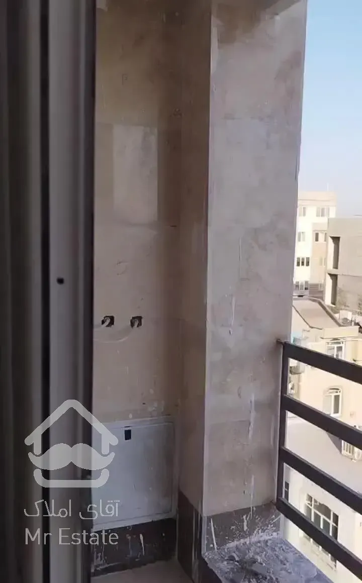 آپارتمان ۱۲۰ متری نوساز قلب جوادیه