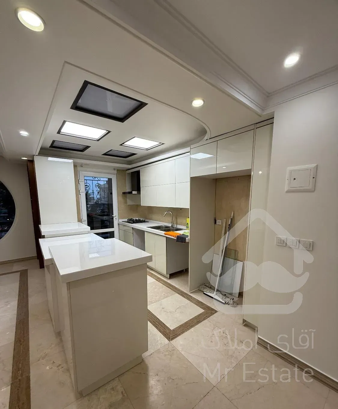 ۱۲۰ متر دو خواب مستر شمال کاخ نیاوران