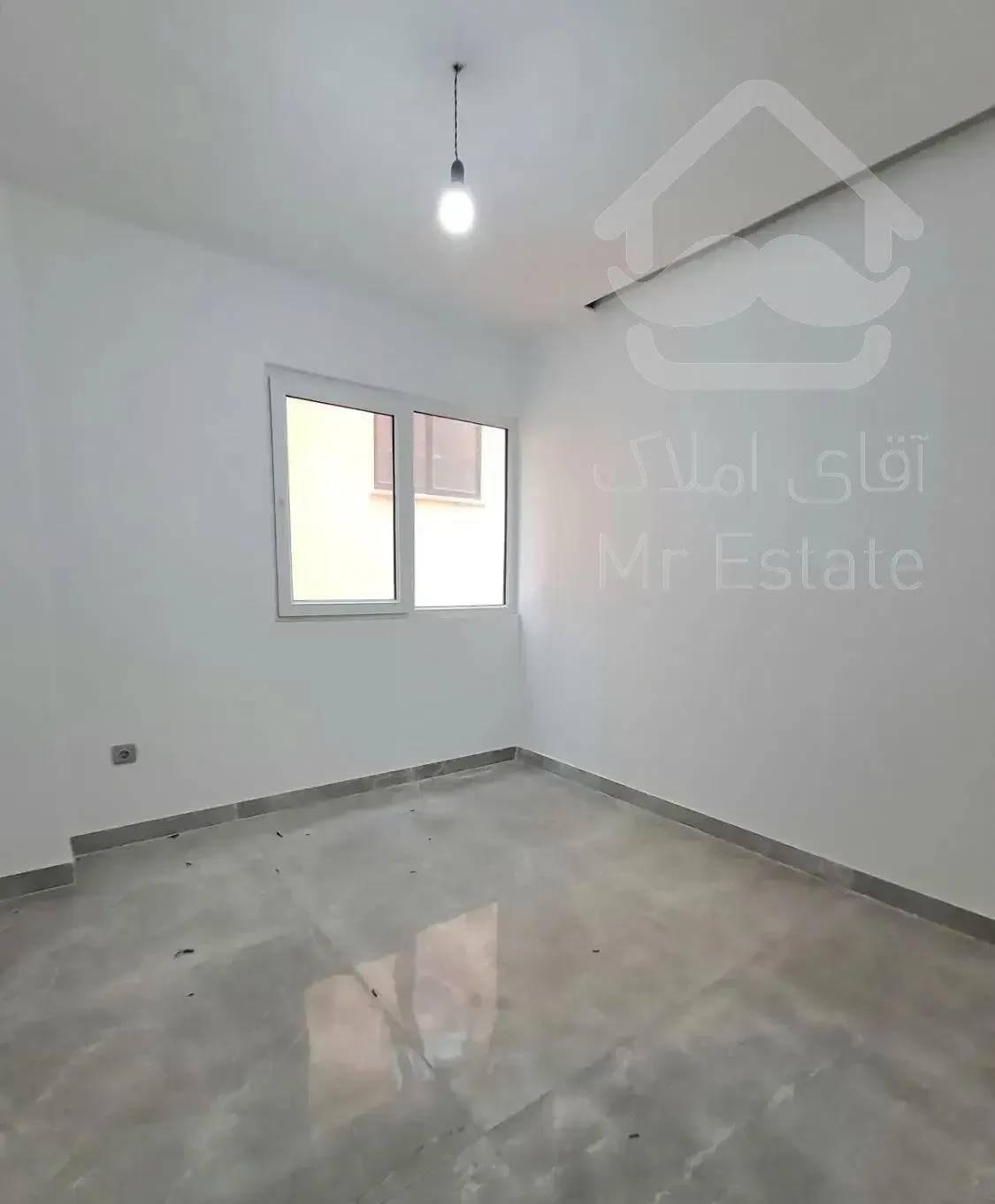 آپارتمان ۱۳۵ متری ۳ خواب نوساز در سرخرود