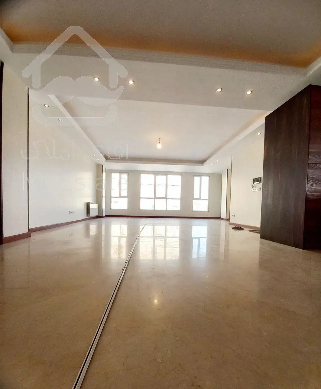 ۱۷۵متر/تکواحد/۲پارکینگ/زوج گیشا در جوار بوستان