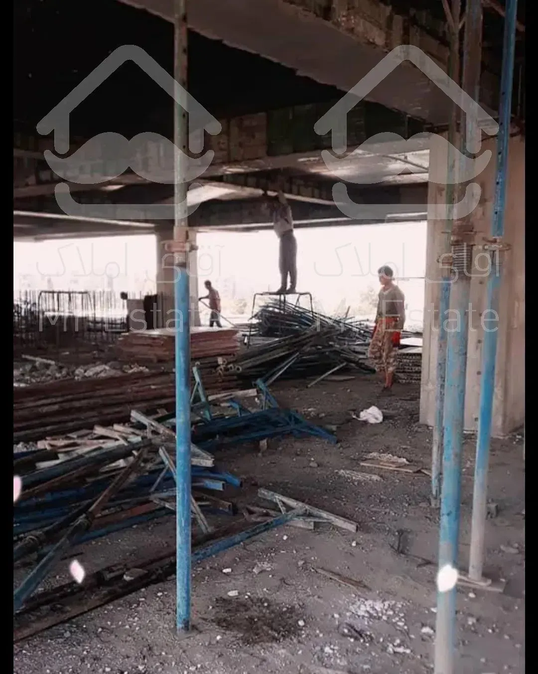 آپارتمان با موقعیت تجاری / سهامی