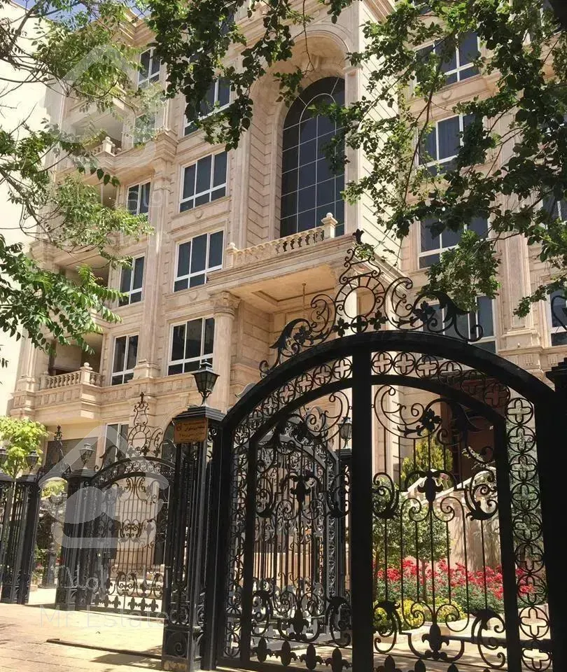 آپارتمان  172 متر  3 خواب  لوکیشن منطقه