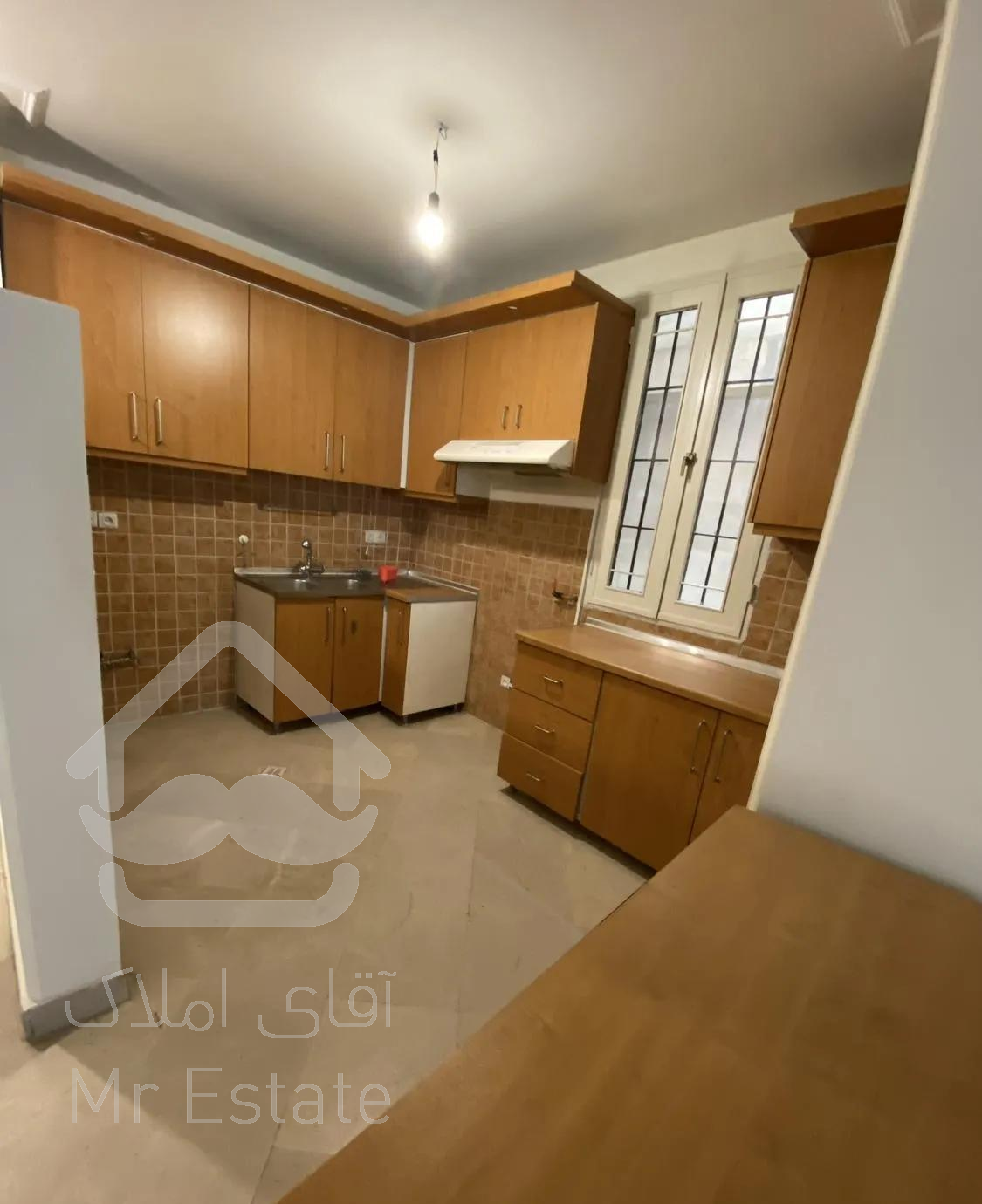 دولت کیکاوس ۱۳۰متر ۳خ افتابگیر