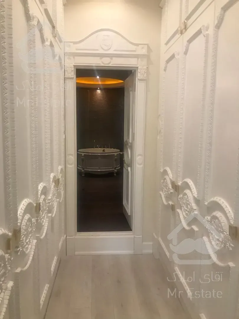 300 متری فرمانیه مهماندوست