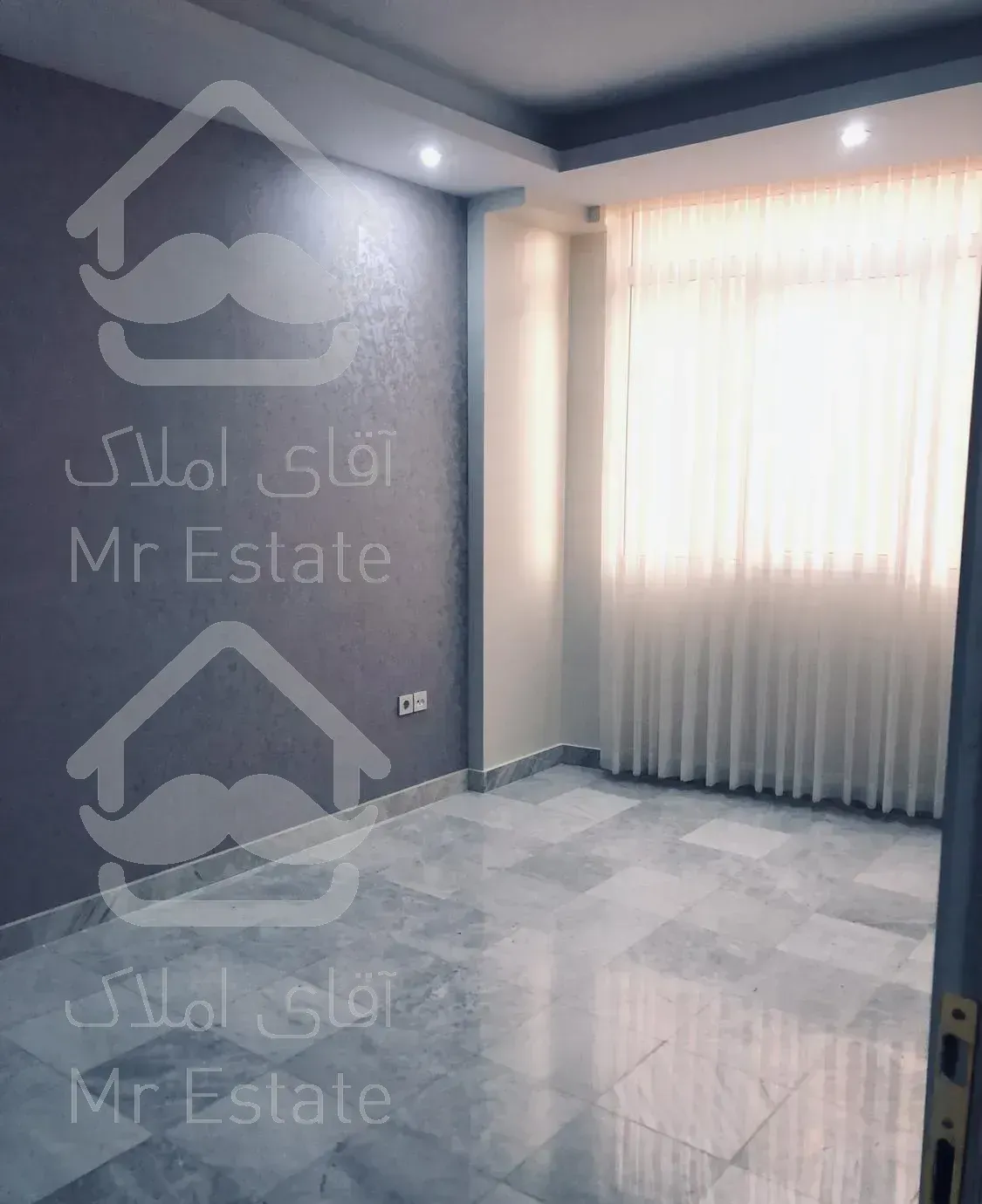 فروش / اوین / ۱۵۰ متر / ۸ ساله