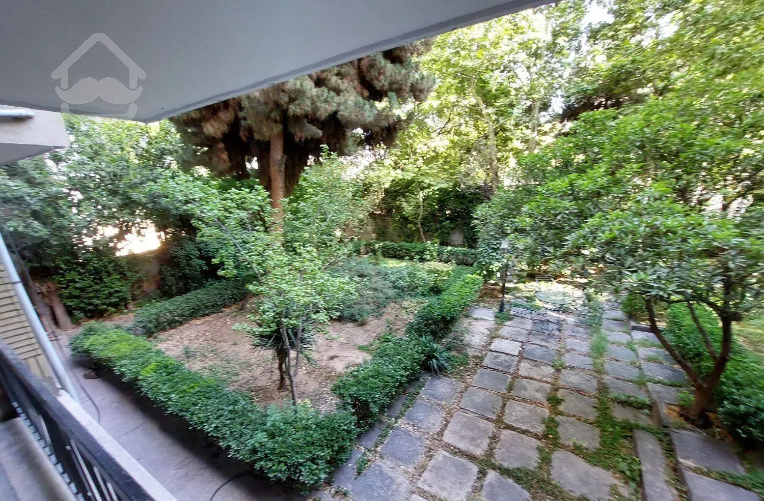 گاندی 111 متر 2 خوابه