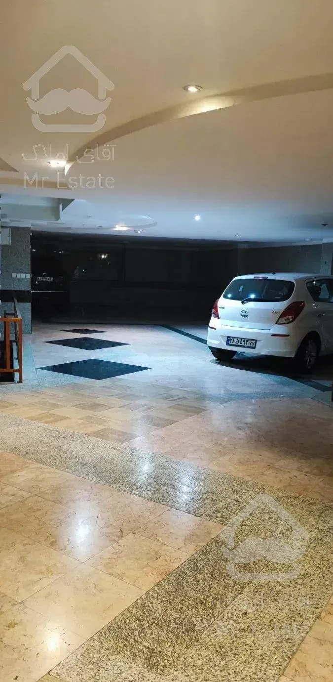 ۸۵متر//طبقه آخر//نقلی