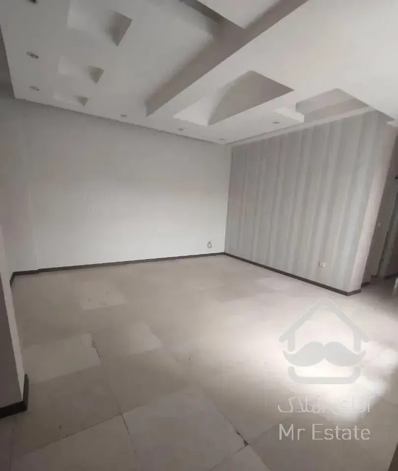 اپارتمان ۲۶۰ متر  پاسداران فرعی دنج