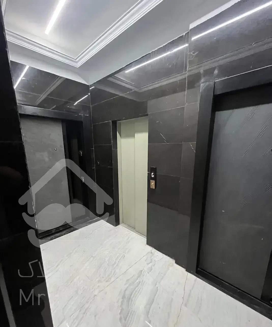 ۱۰۰ متر دو خواب فول امکانات ملک لو