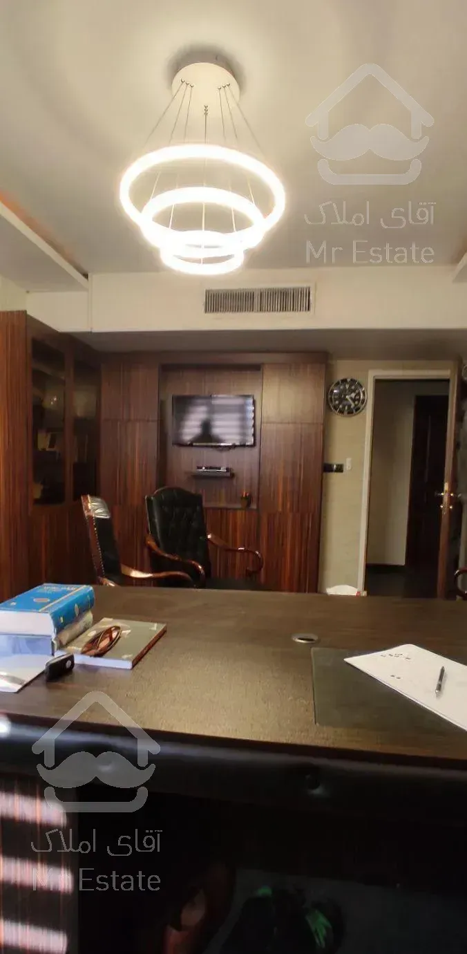 فروش ۱۳۰متر موقعیت اداری ازگل