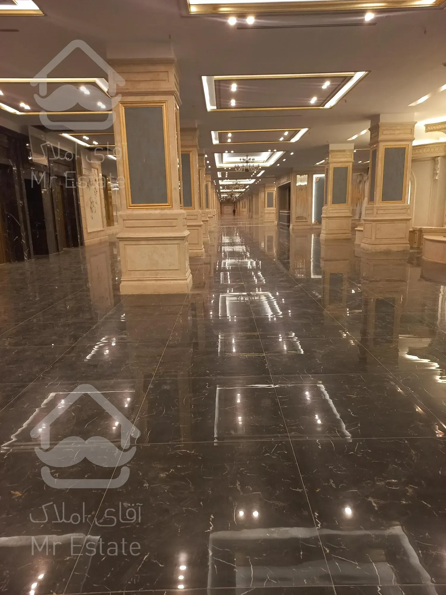 ۱۰۲ متر/ تنها ۲ خواب ریز متراژ ویودار طبقات بالای برج / دفتر فروش مرکزی سازنده