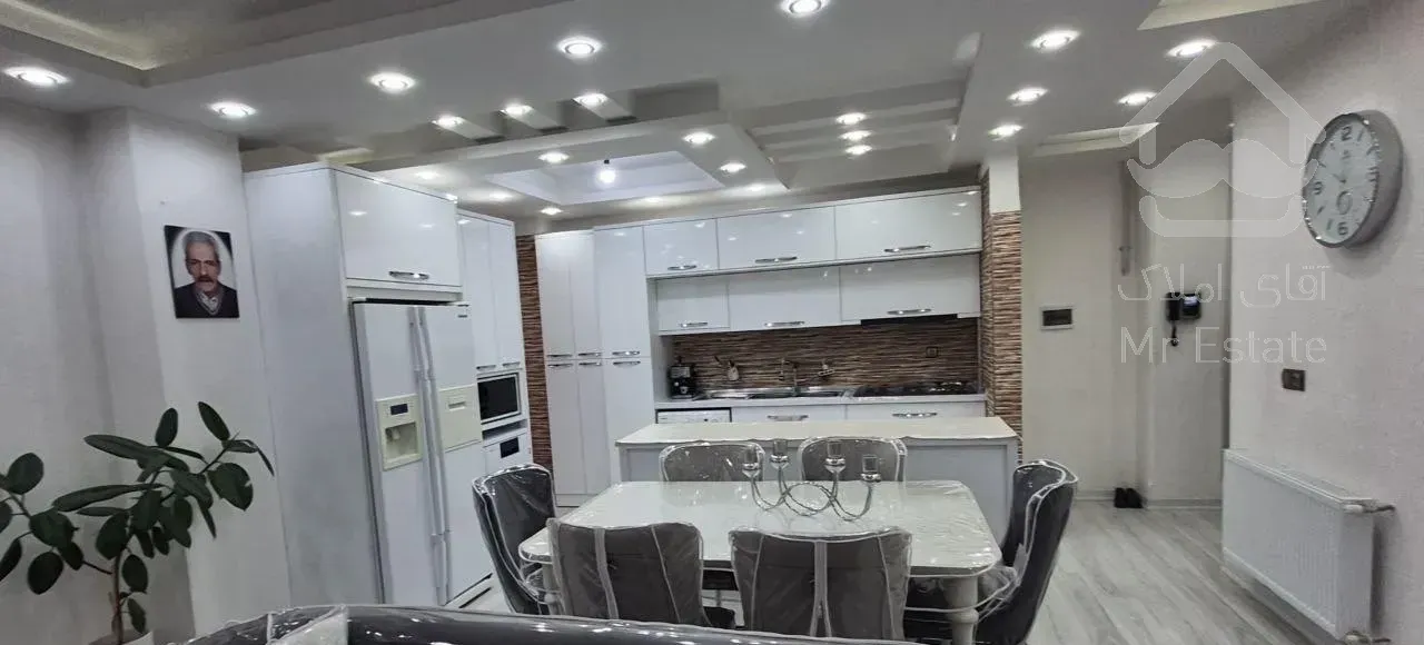 اپارتمان ۱۱۰متری/با متریال با کیفیت/بلوار بهاران