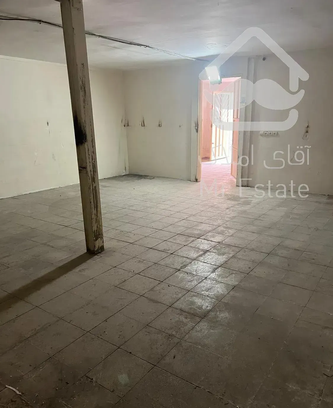 سالن ٨٥ متری