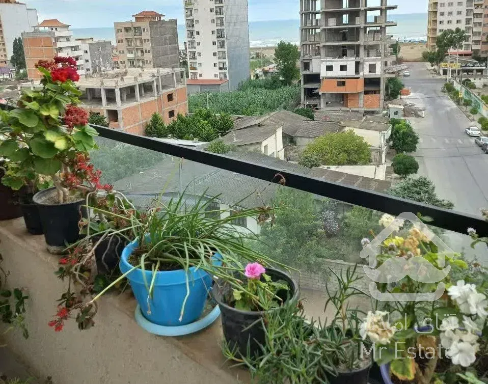 فروش آپارتمانی زیبا ساحلی