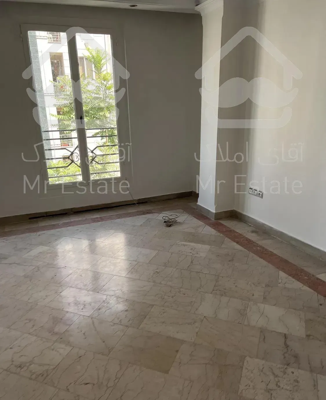 آپارتمان نقاشی شده فول امکانات