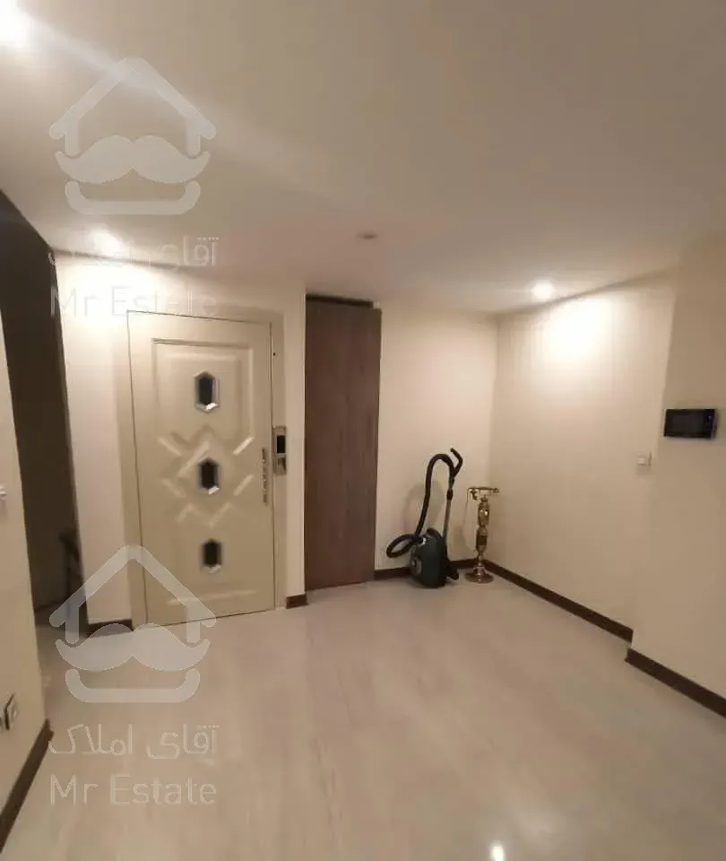 ٢٦٨ متر آپارتمان دوبلکس آتى شهر چیتگر