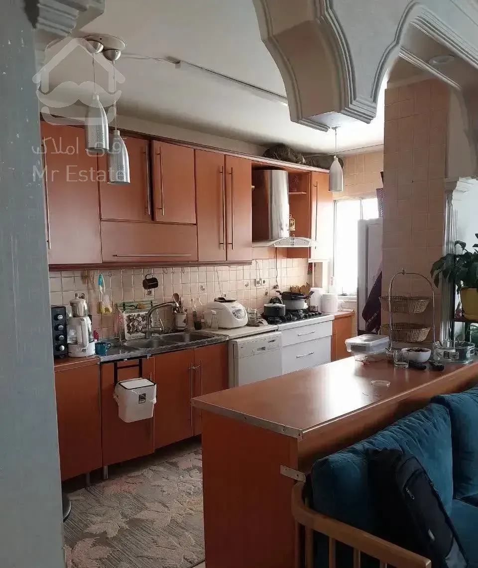 ۱۰۰ متر آپارتمان فروشی شهرک محلاتی منطقه ۱تهران