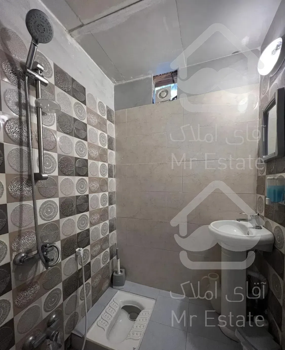 کلبه سنتی جنگلی شصت کلا