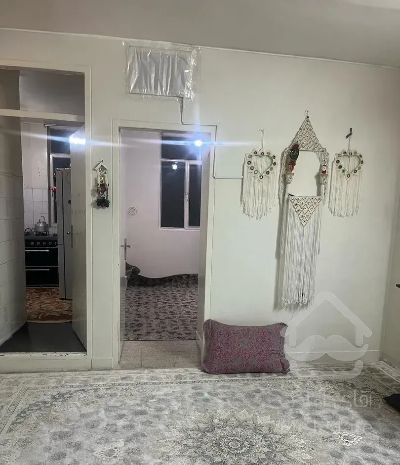 فروش آپارتمان ۴۵ متری ۱ خوابه طبقه ۲ نزدیک مترو