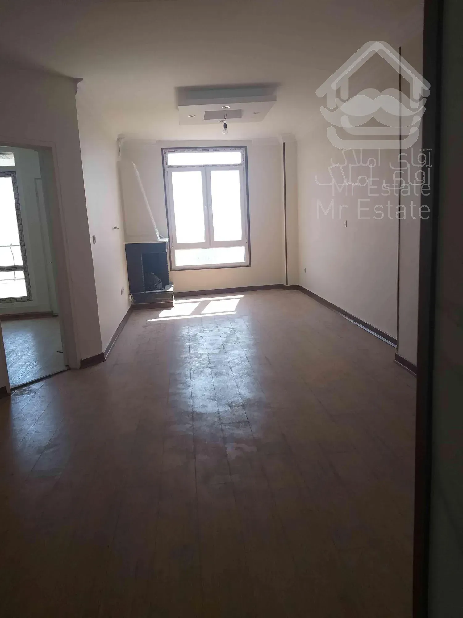 ۶۱متر.نور و نقشه. لوکیشن فول پونک