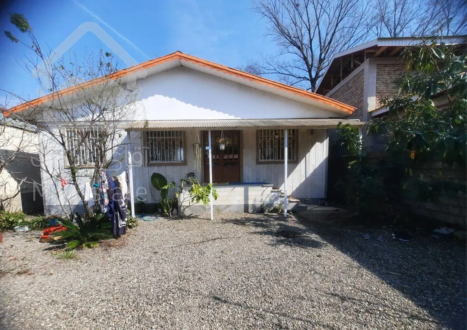 فروش ومعاوضه ویلا شهری سندداردورمحصور