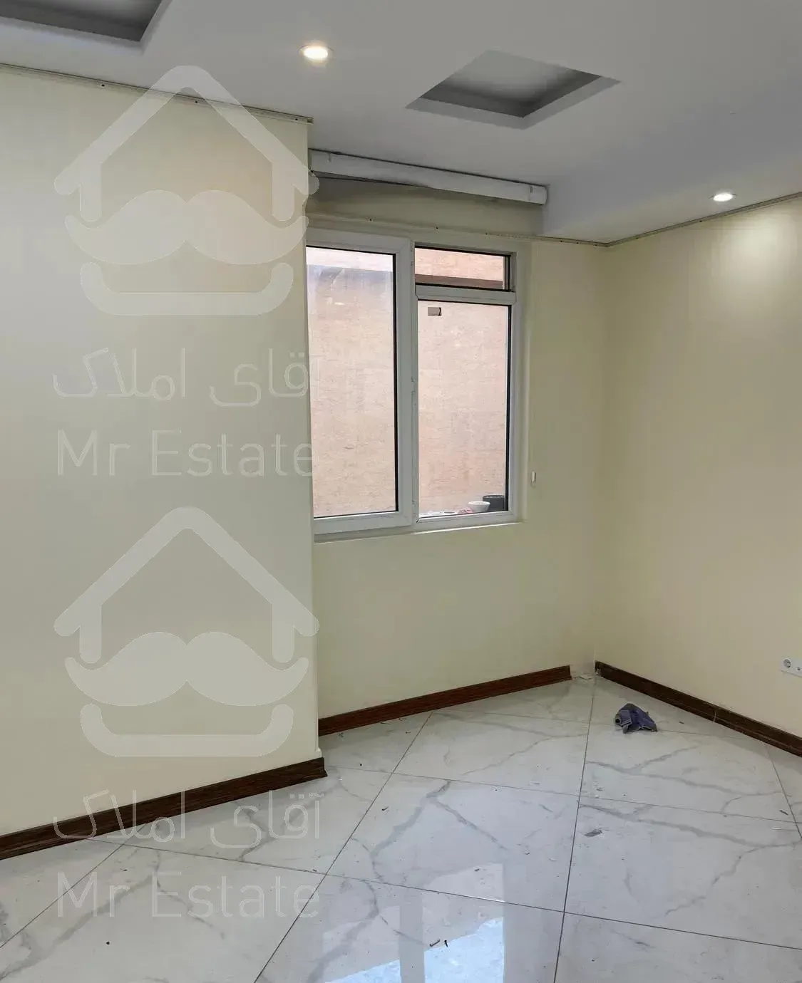 ۱۰۰ متر سند اداری بر امیرکبیر