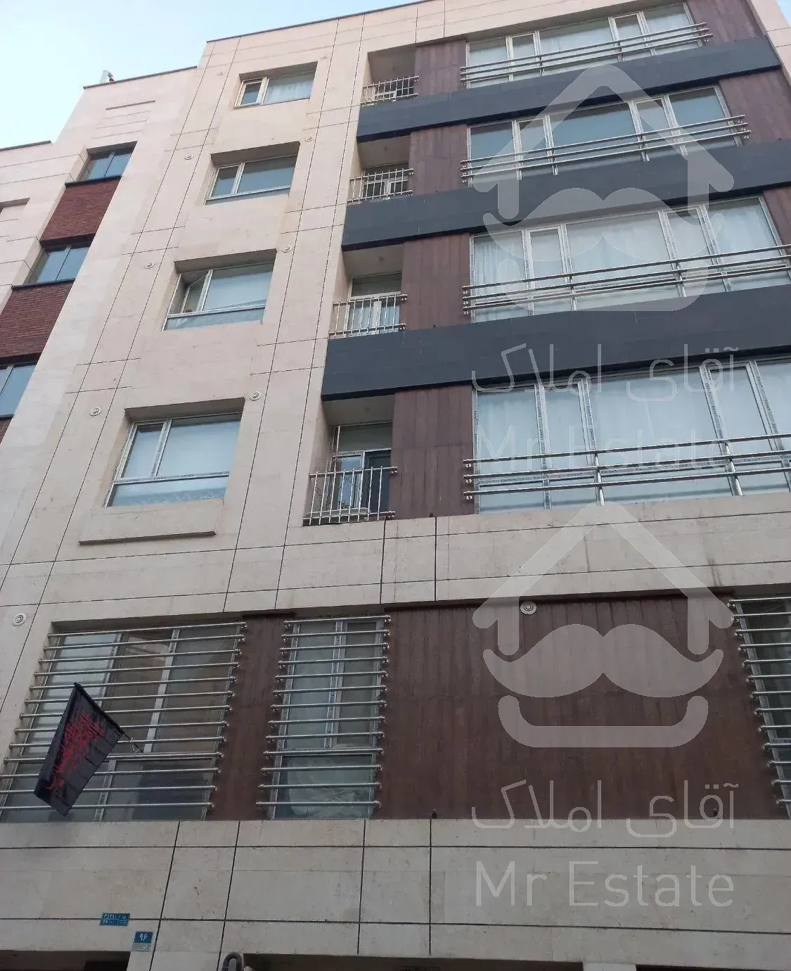 ۷۳متر فول ۱ساله محدوده فلکه اشتیانی