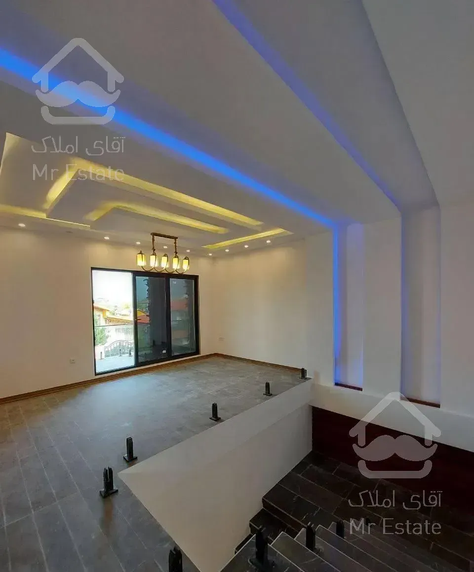 فروش ویلا باطراحی داخل استخر سندانشعابات نصب شهرکی