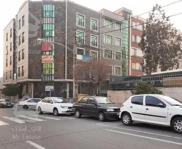 موقعیت صددرصد اداری 70 متر نبش