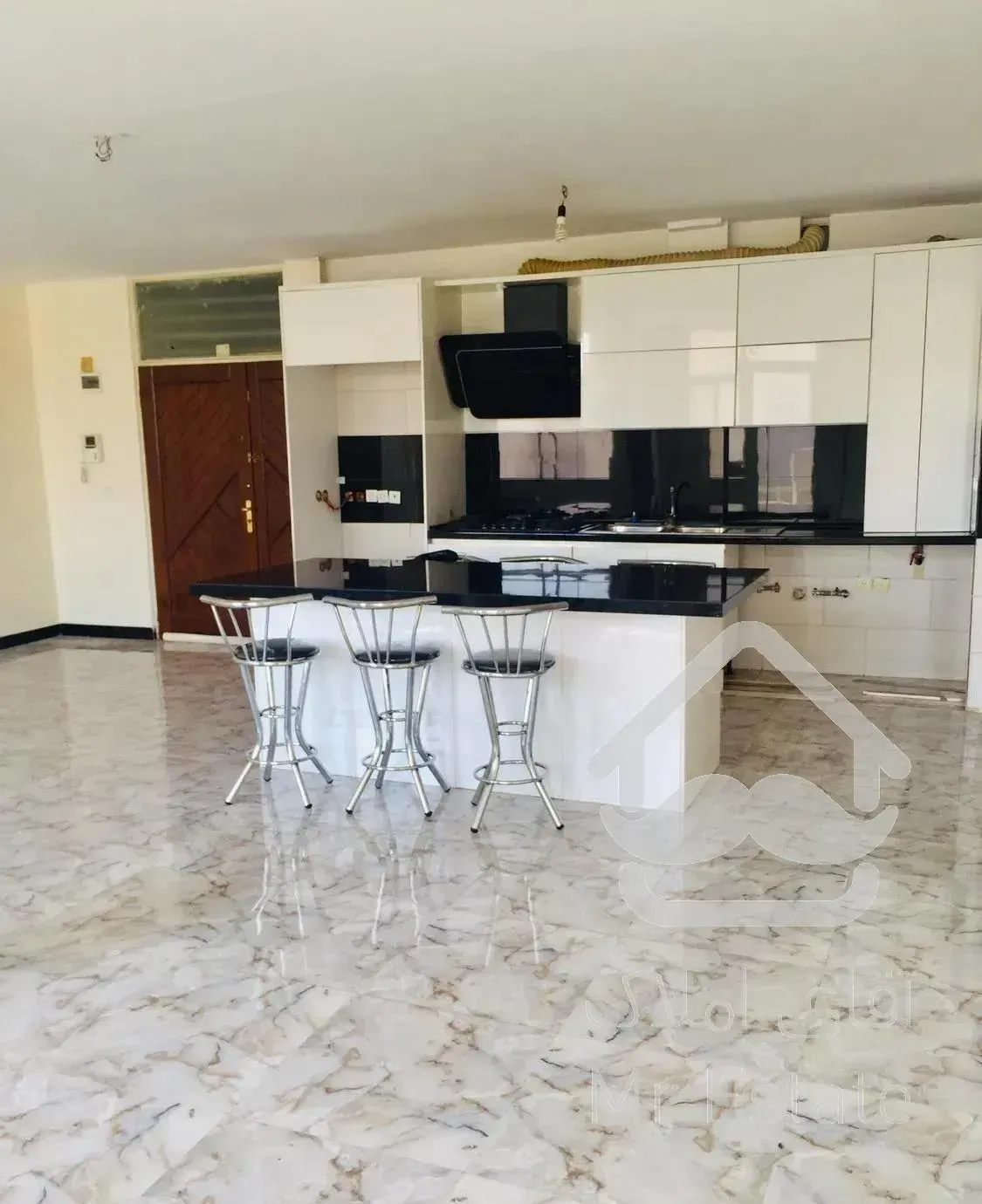 ١٠٠ متر دروازه دولت فول