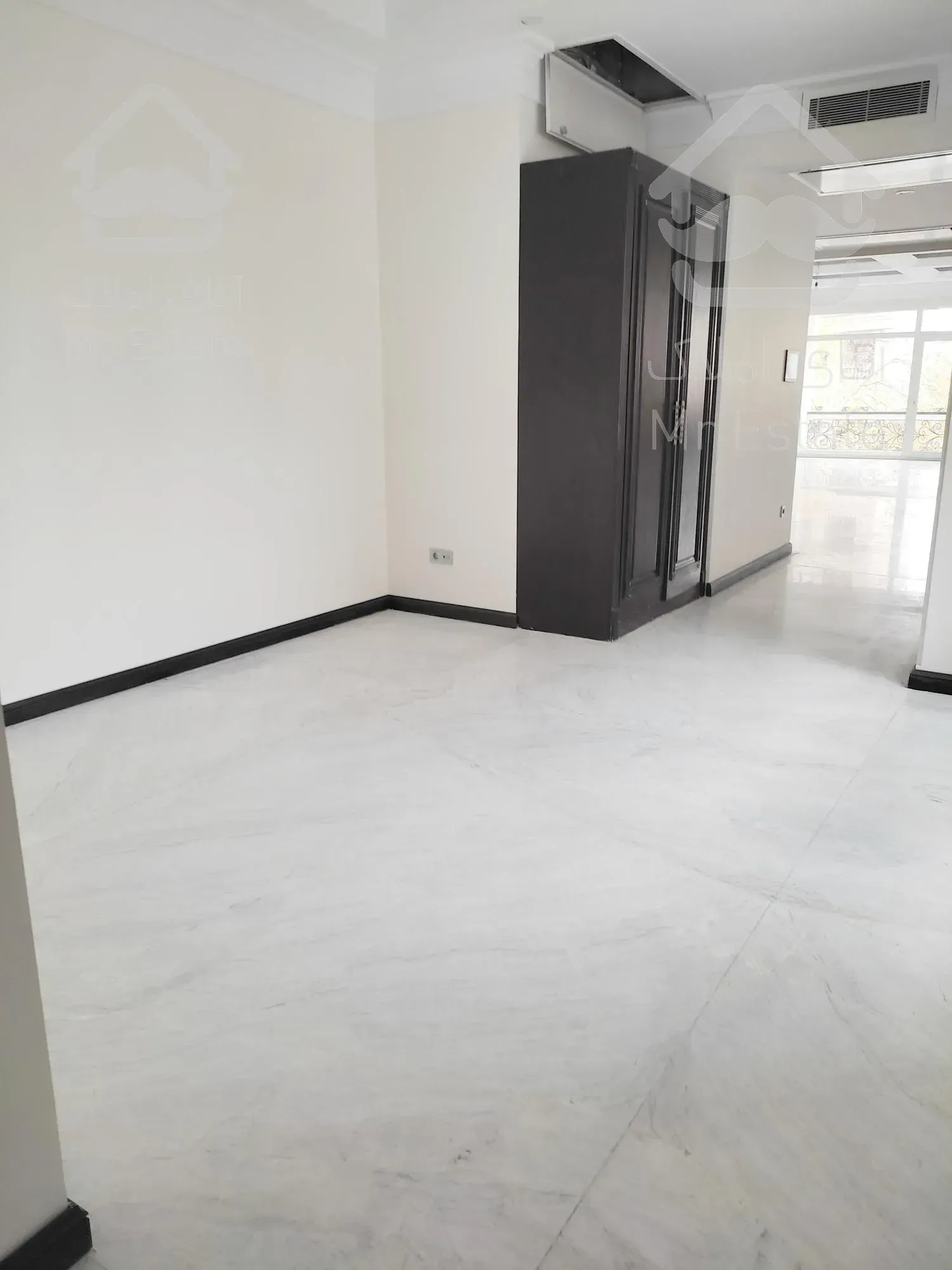 225هر سه خواب مستر 4تراس نوساز پلان تفکیکی. تک واحدی