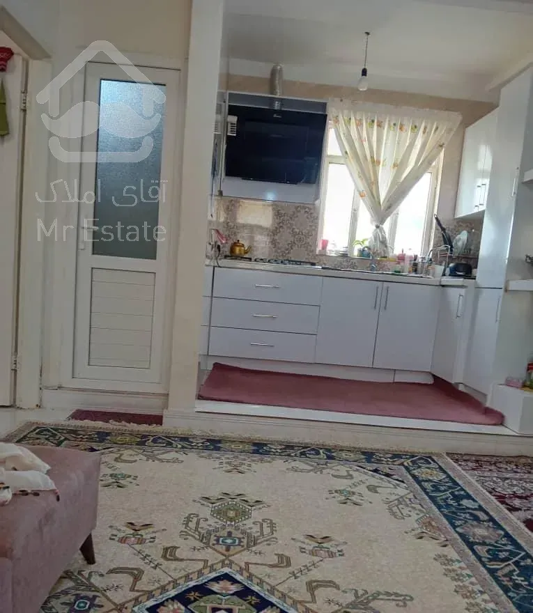 اجاره آپارتمان ۵۰ متری ۱ خواب روبه رو برج آپادانا