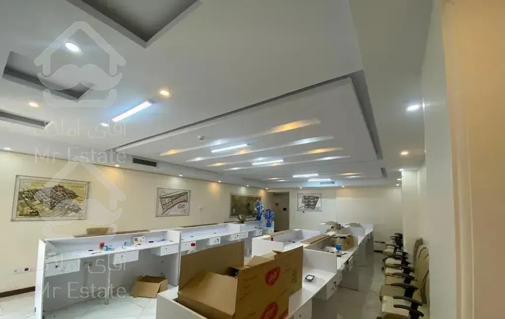 اجاره واحد سند اداری ۹۳ متر بر اصلی منطقه